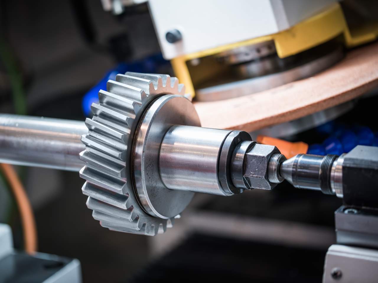  捨棄式銑刀通常適合甚麼情境使用？ 